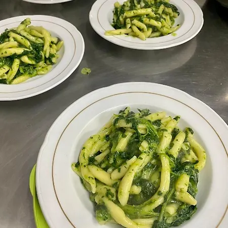 Bella Napoli Ristorante & Фоджиа